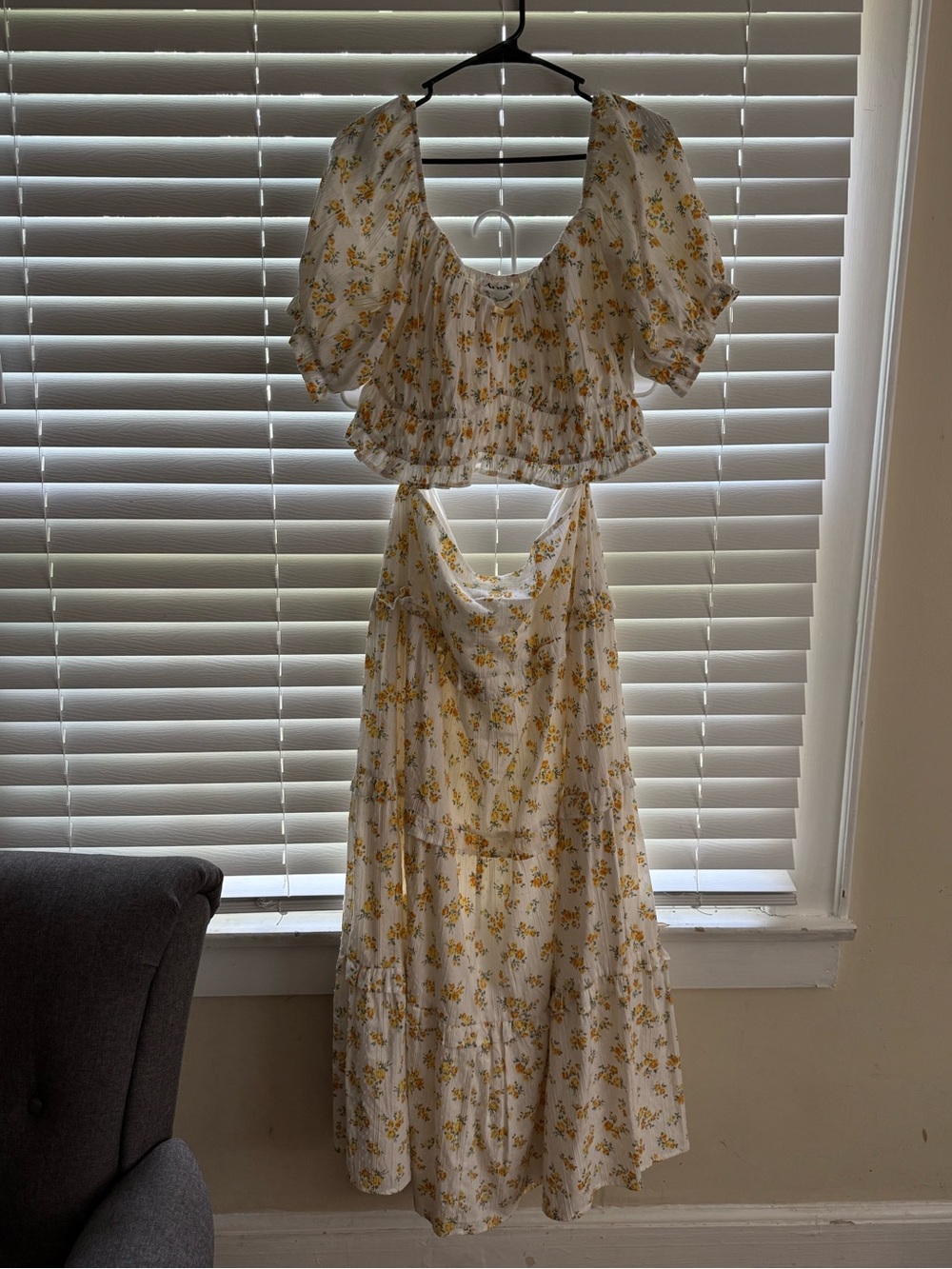 ARULA White and Yellow Floral Maxi Dress Two-Piece